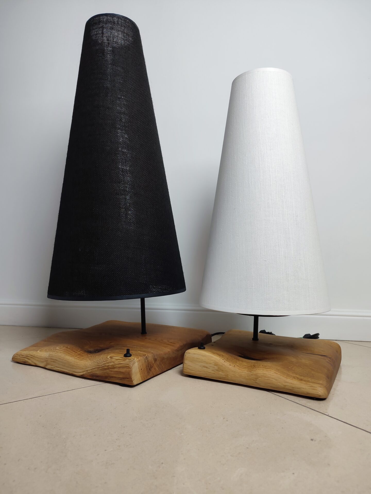 KRASNAL WOOD HPlampy drewniana lampa stołowa - Średni - Czarny